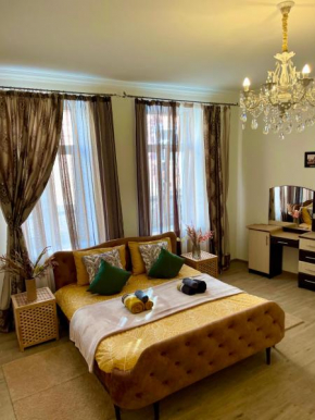 В САМОМУ ЦЕНТРІ МІСТА, ЗДАЮТЬСЯ В ПОДОБОВУ ОРЕНДУ, АПАРТАМЕНТИ ZONEofCOMFORT